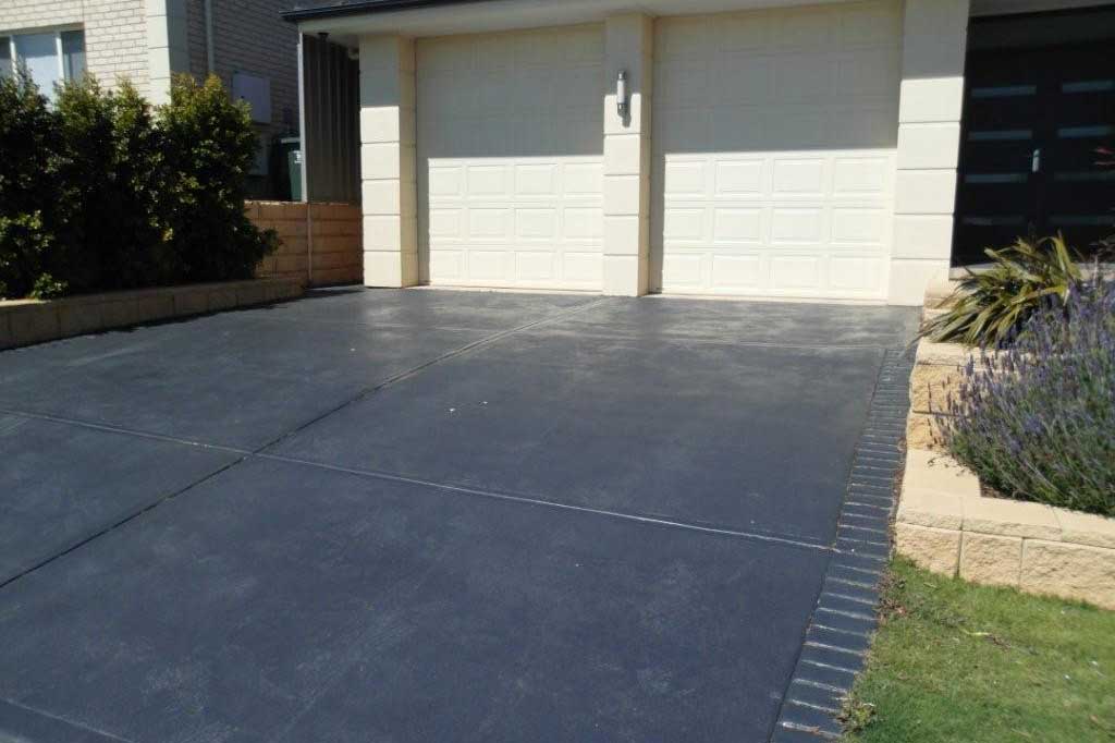 coloured concrete driveway perth        <h3 class=