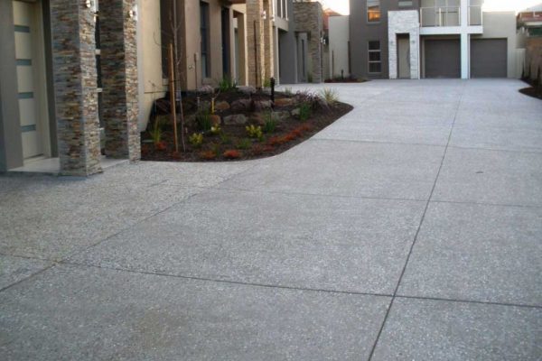 Custom Range - Exposed Aggregate Concrete